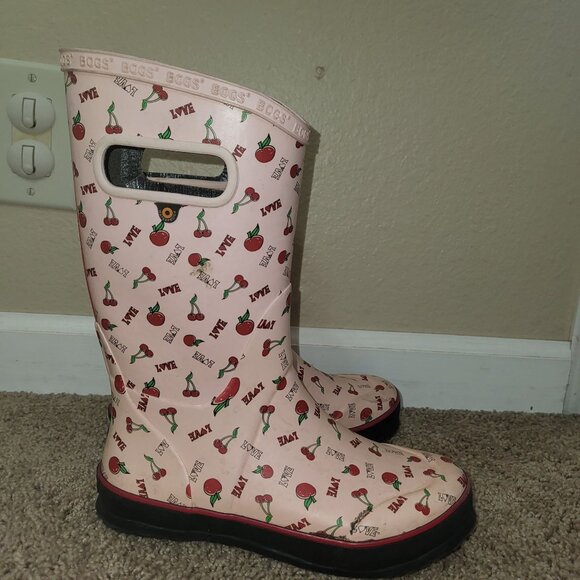 Bogs Youth K RNBT Cherry Love Pink Red Waterproof Pull-On Rubber Boots Size 4 - Picture 8 of 16